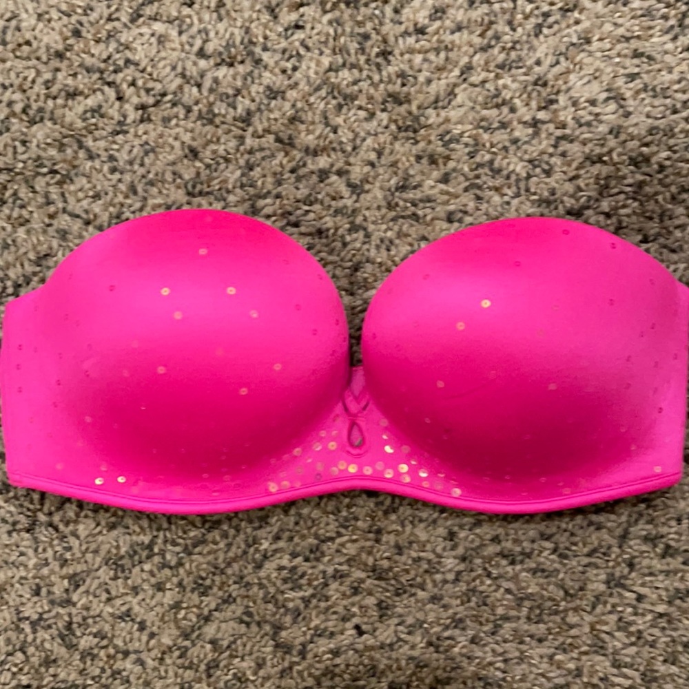 Victoria Secret strapless bra